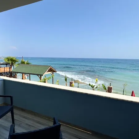 Отель Ant Butik 3*